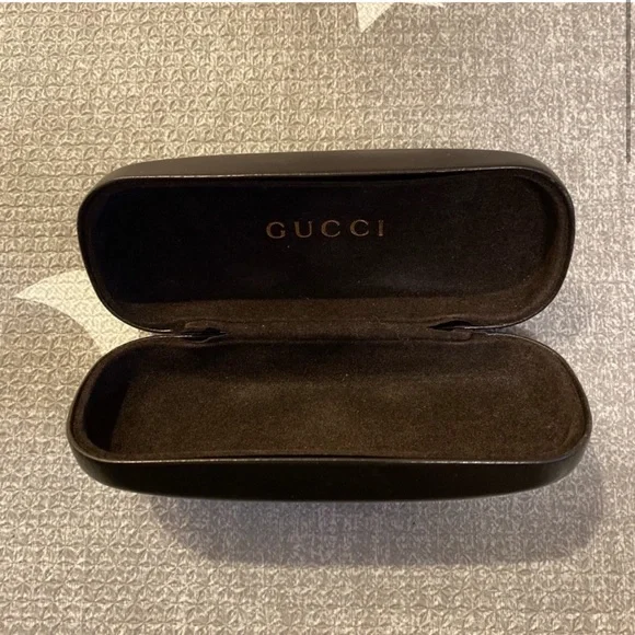 Gucci Eyeglass Case. - Picture 4 of 4